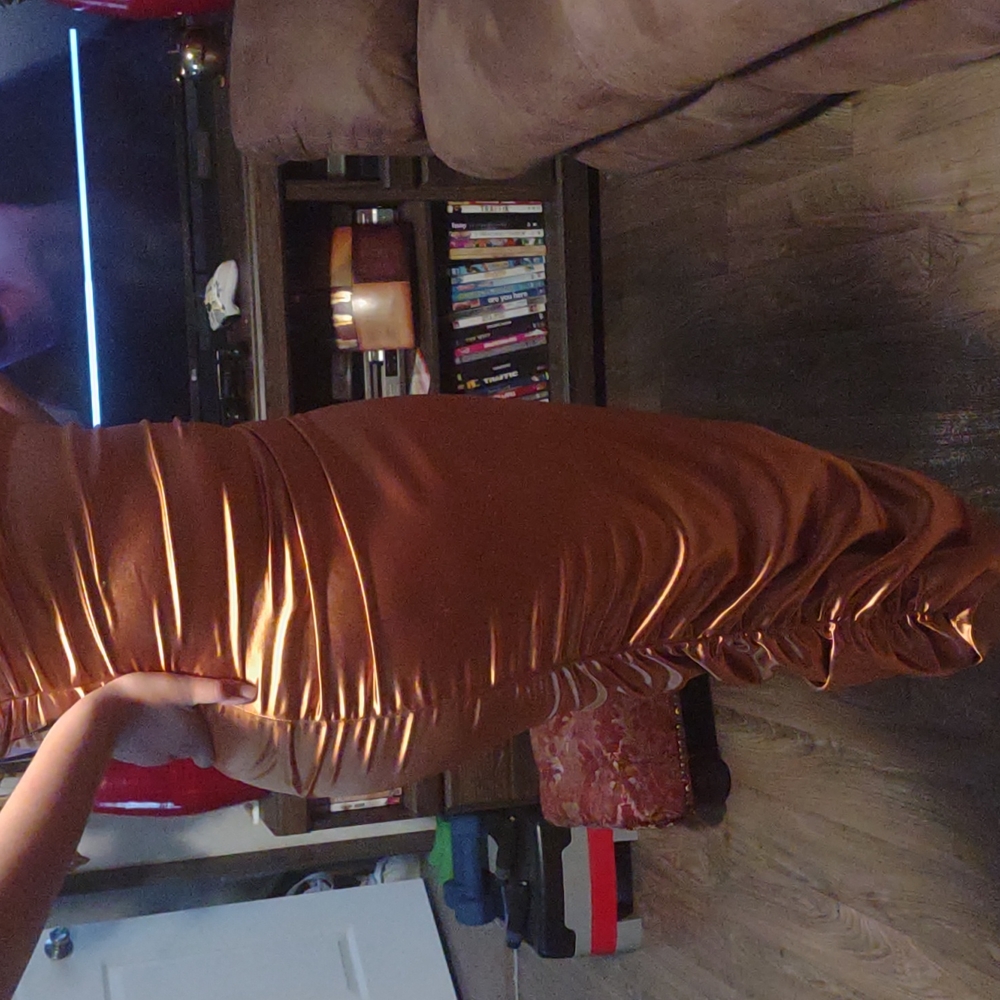 Dress - Picture 2 of 5